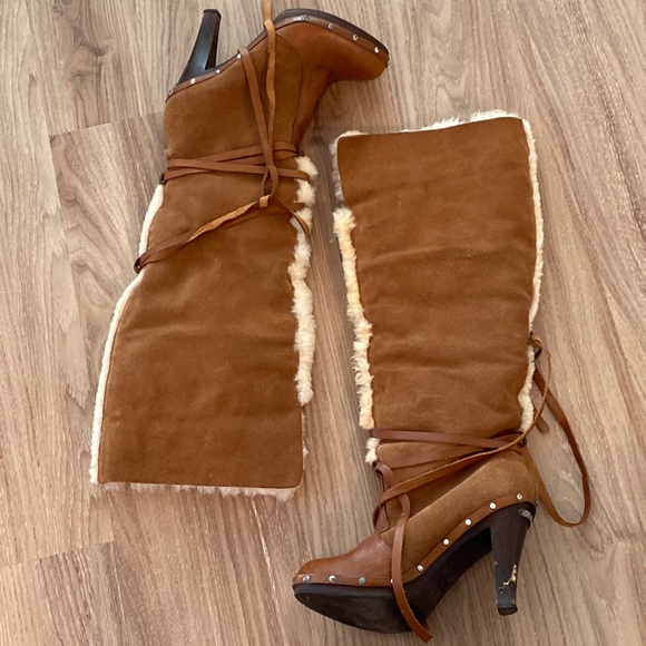Micheal Kors shearling boots 37 - Picture 1 of 4